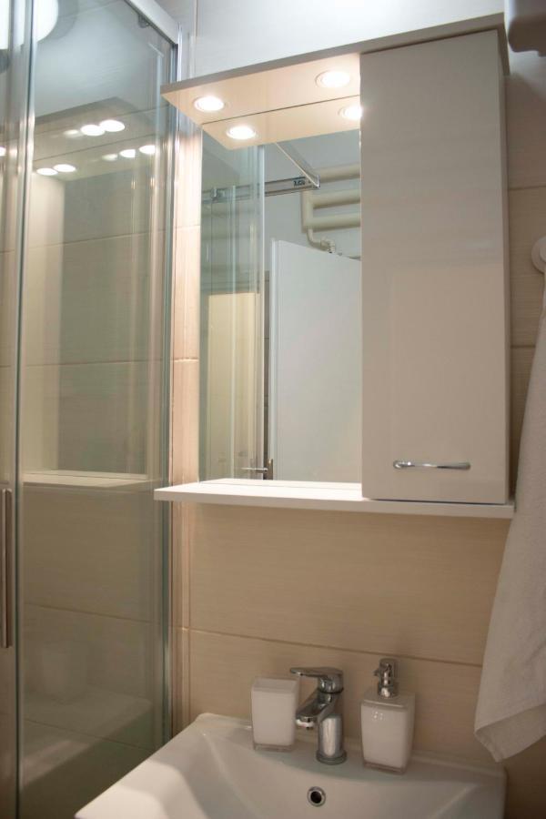 Apartment Plus *